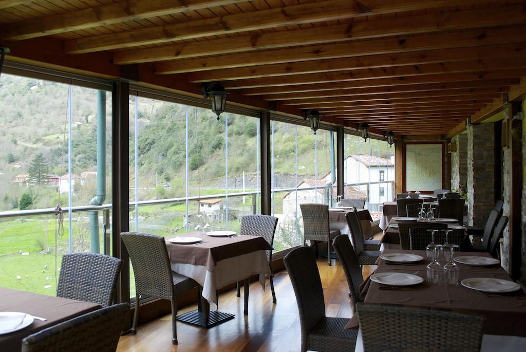 Hostal Monte Rio Hotell Trescares Eksteriør bilde