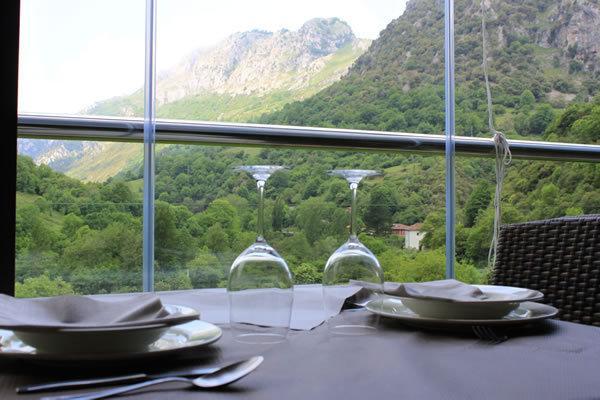 Hostal Monte Rio Hotell Trescares Eksteriør bilde